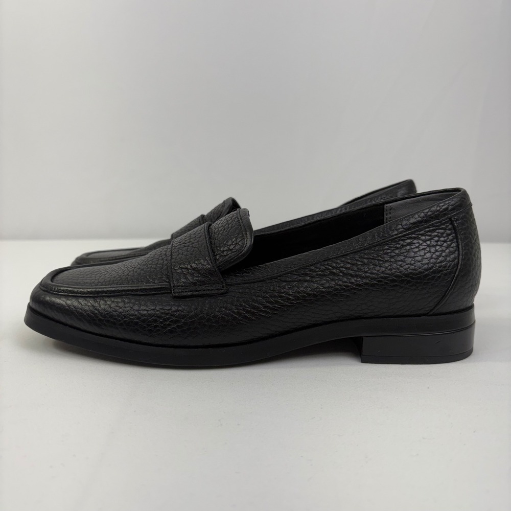 Vionic Women's Sellah Black Pebbled Leather Square Toe Penny Loafers Size 6
